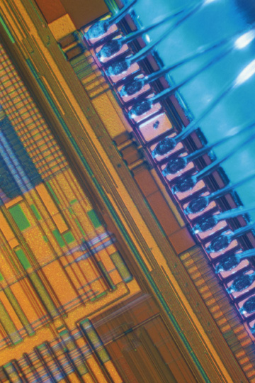 Thin Film Thickness on a Semiconductor Chip