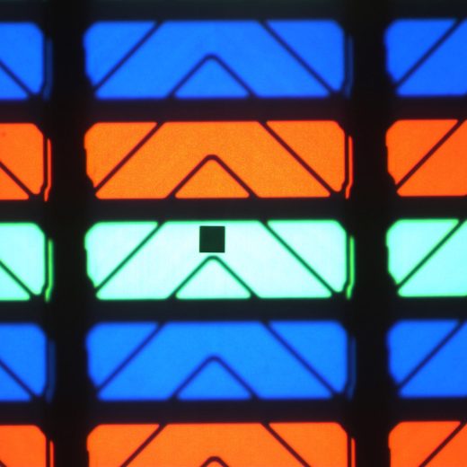 The colour mask of an LCD monitor, with the measuring aperture on one subpixel